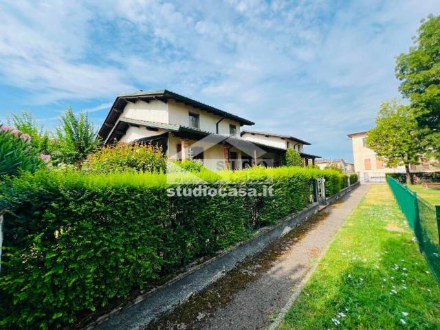 Villa in vendita a Madignano CR