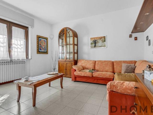 Villa in vendita a Madone BG