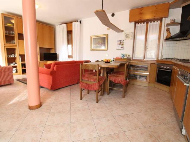 Villa in vendita a Madone BG