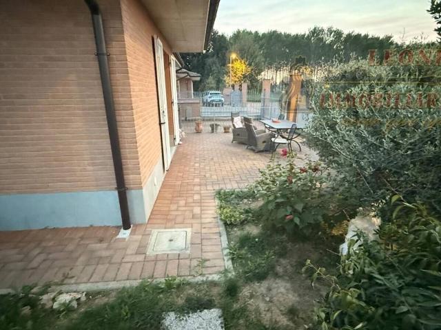 Villa in vendita a Magherno PV