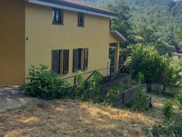 Villa in vendita a Magione PG