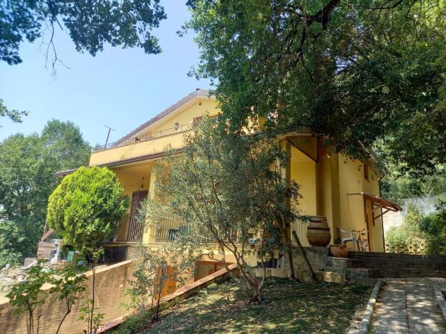 Villa in vendita a Magione PG
