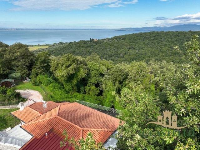 Villa in vendita a Magione PG