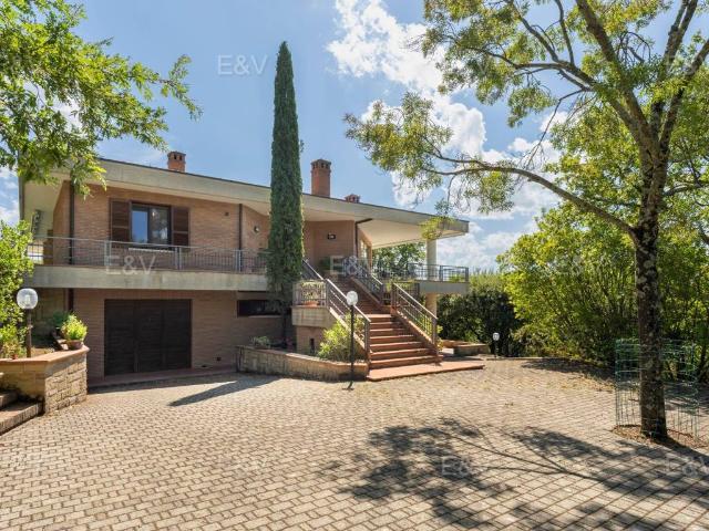 Villa in vendita a Magione PG