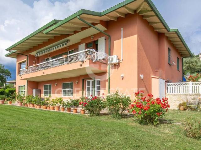 Villa in vendita a Magione PG