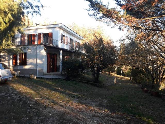 Villa in vendita a Magione PG