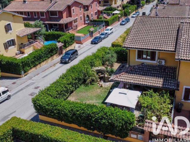 Villa in vendita a Magione PG