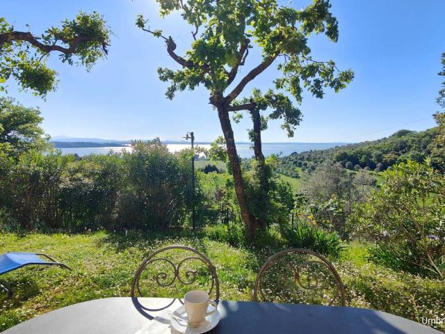 Villa in vendita a Magione PG