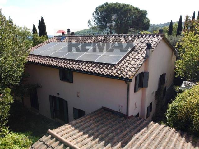 Villa in vendita a Magione PG
