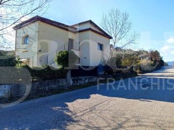 Villa in vendita a Magisano CZ
