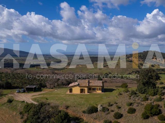 Villa in vendita a Magliano in Toscana GR