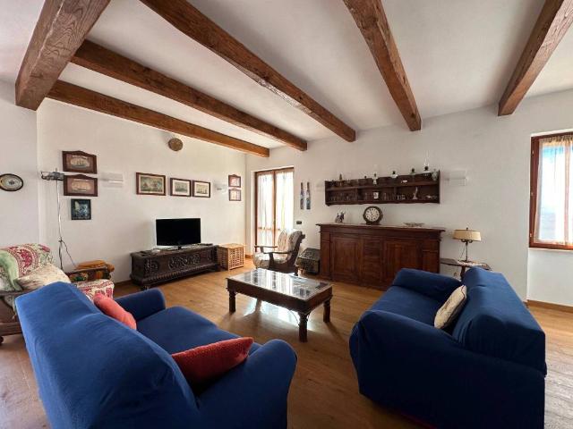 Villa in vendita a Magliano in Toscana GR