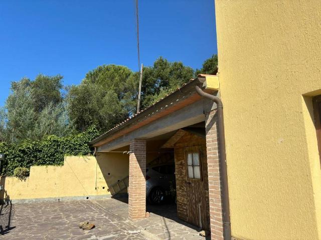 Villa in vendita a Magliano in Toscana GR