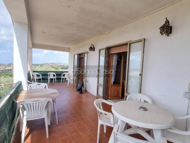 Villa in vendita a Magliano in Toscana GR