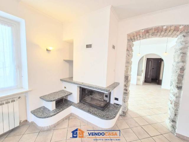 Villa in vendita a Magliolo SV