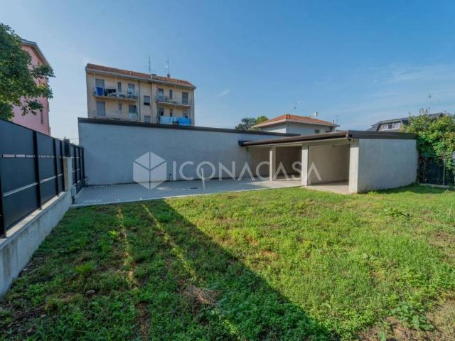 Villa in vendita a Magnago MI
