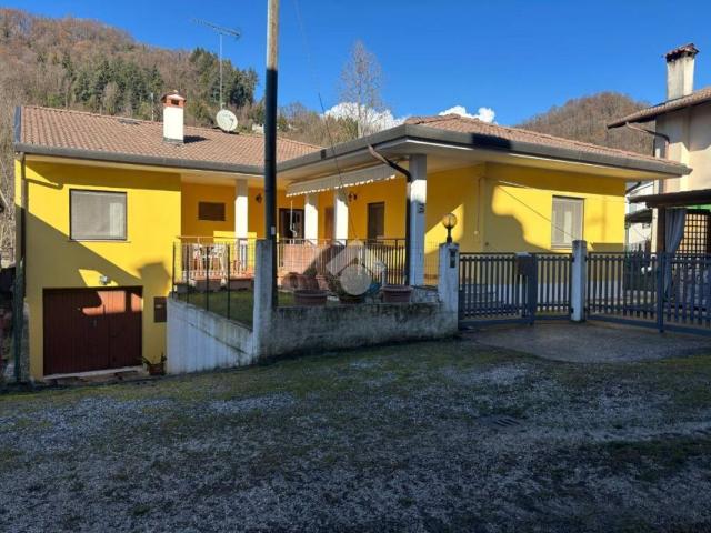 Villa in vendita a Magnano in Riviera UD