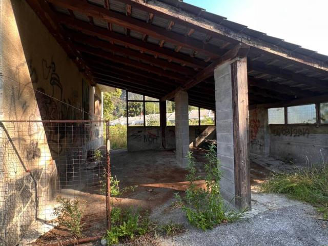 Villa in vendita a Magreglio CO