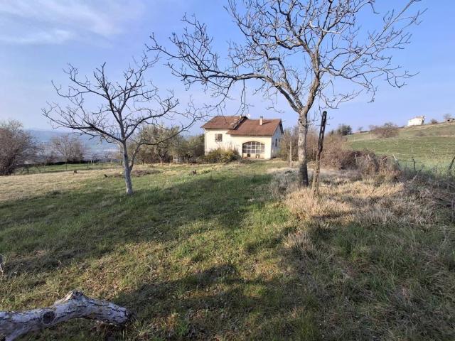 Villa in vendita a Maiolo RN