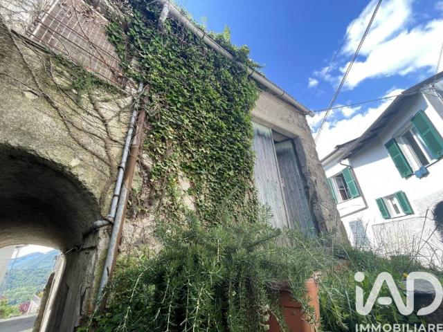 Casa indipendente in vendita a Maissana SP