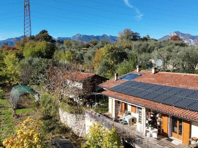 Villa in vendita a Malcesine VR