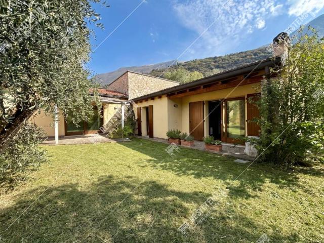 Villa in vendita a Malcesine VR
