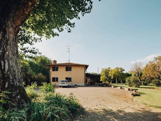 Villa in vendita a Malalbergo BO