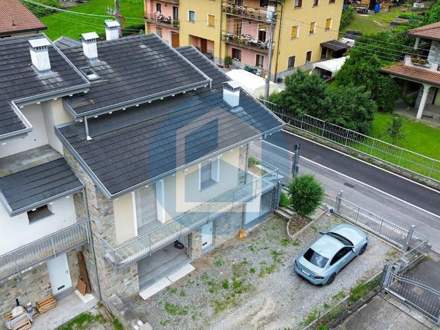 Villa in vendita a Malonno BS