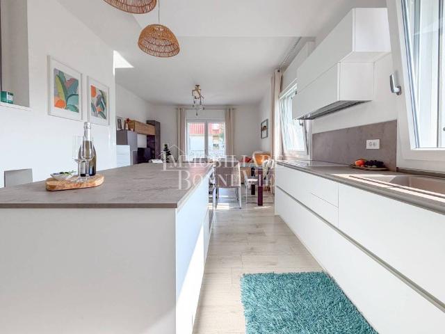 Villa in vendita a Malnate VA