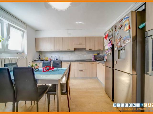 Villa in vendita a Malnate VA