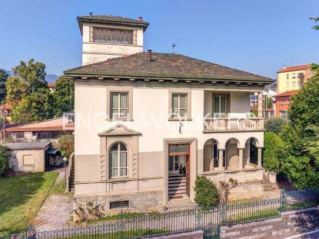 Villa in vendita a Mandello del Lario LC