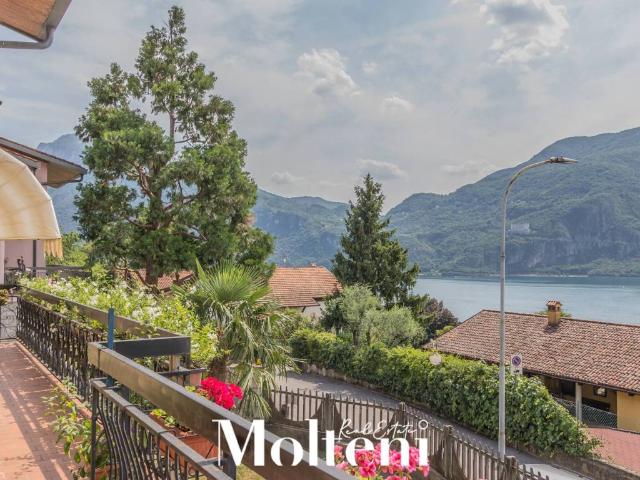 Villa in vendita a Mandello del Lario LC