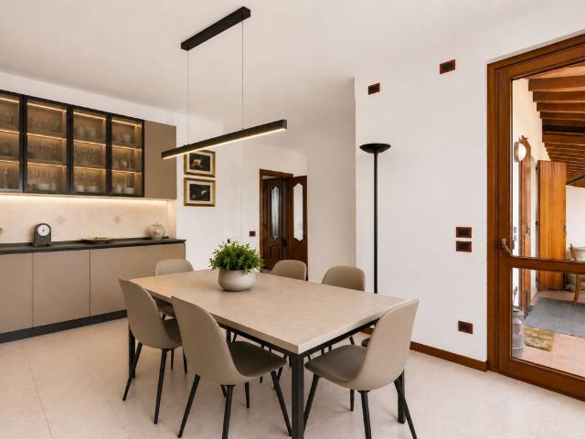 Villa in vendita a Manerba del Garda BS