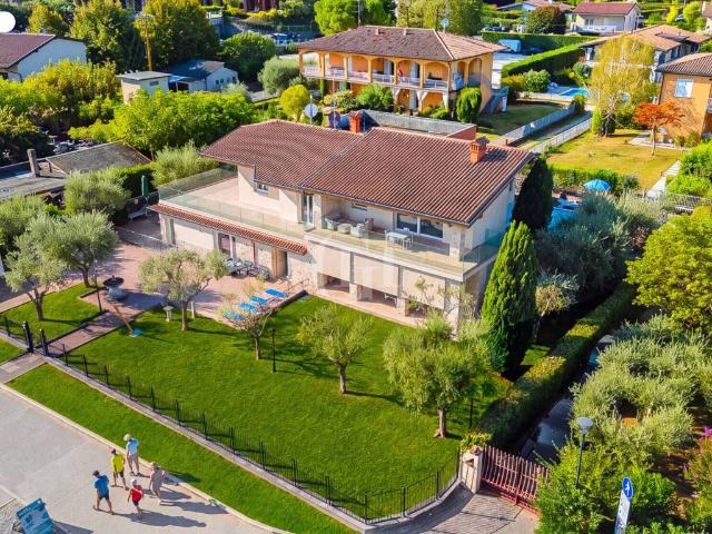 Villa in vendita a Manerba del Garda BS