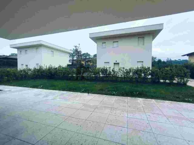 Villa in vendita a Manerba del Garda BS