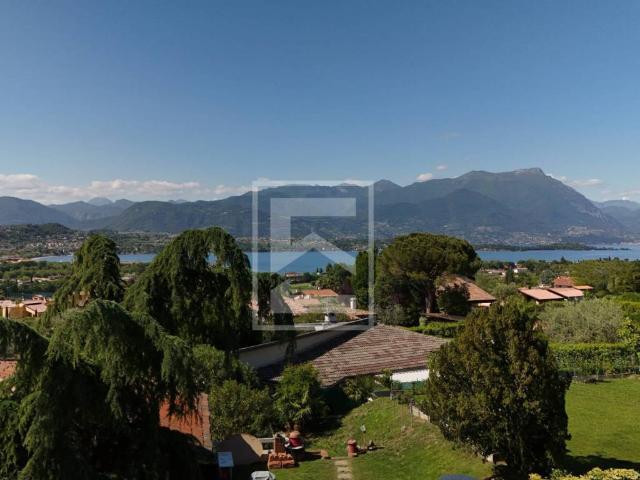 Villa in vendita a Manerba del Garda BS