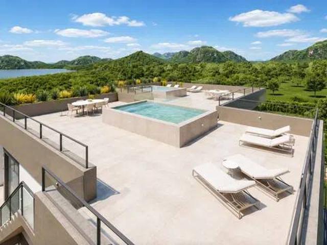 Villa in vendita a Manerba del Garda BS