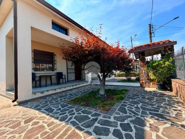 Villa in vendita a Manerbio BS