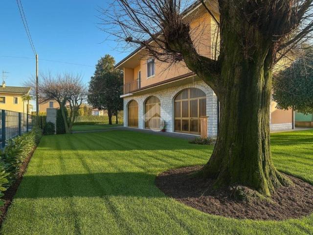 Villa in vendita a Manerbio BS