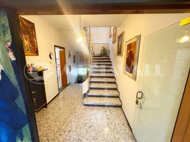 Villa in vendita a Maniago PN