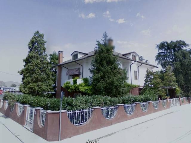 Villa in vendita a Mantova MN