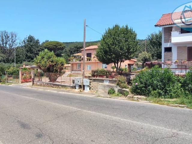 Villa in vendita a Manziana RM