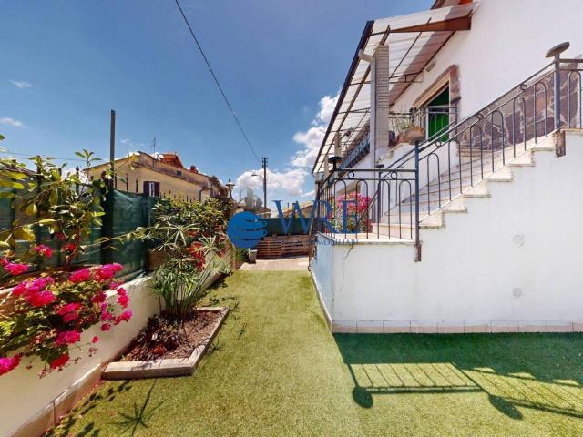 Villa in vendita a Manziana RM