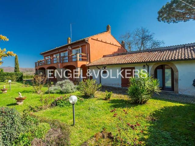 Villa in vendita a Manziana RM