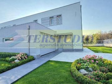 Villa in vendita a Mapello BG
