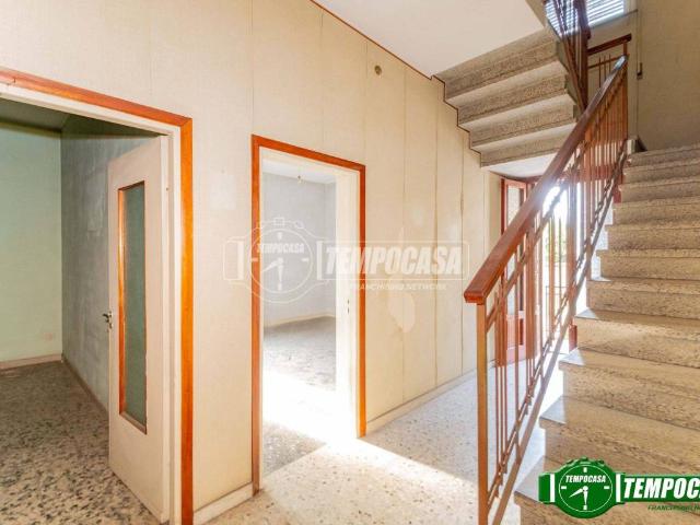Villa in vendita a Marcallo con Casone MI
