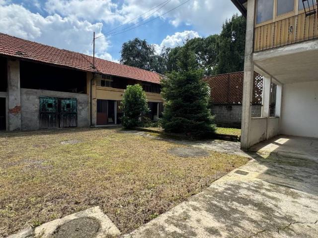 Villa in vendita a Marcallo con Casone MI