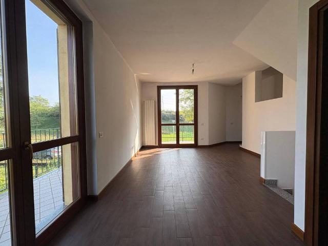 Villa in vendita a Marcallo con Casone MI