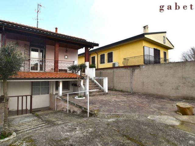 Villa in vendita a Marcallo con Casone MI