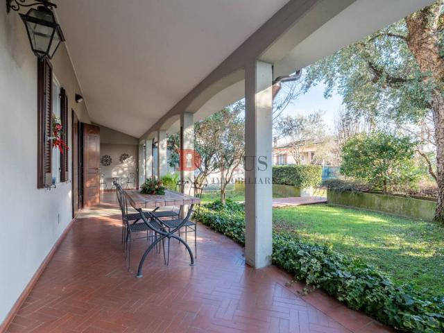 Villa in vendita a Marcaria MN